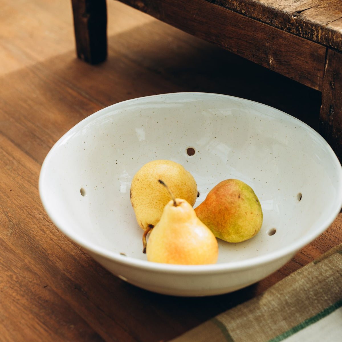 Ceramic Colander – Petersham Nurseries